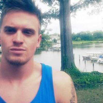 Benjamin Ricketts - Twitter Profile Picture of Benjamin Ricketts (@@bzricketts) on Twitter