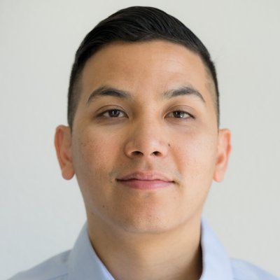 Profile Picture of Chris Robles 💀 🧬 (@ChrisOmics) on Twitter