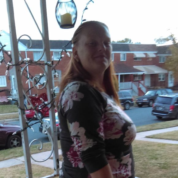 Profile Picture of Amy Ornduff (@aocoupon87) on Poshmark