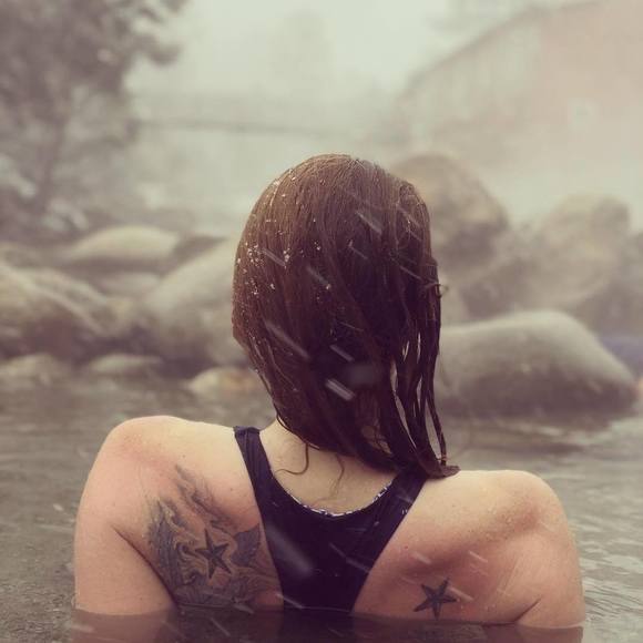 Profile Picture of Mandy Bradseth webster (@alw3bst3r) on Poshmark