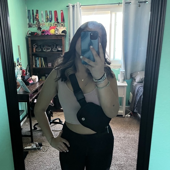 Profile Picture of Lyla Layson (@lyla_sumo) on Poshmark