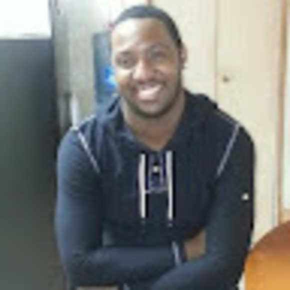 Profile Picture of Michael Mcfadden (@mizzo0923) on Poshmark