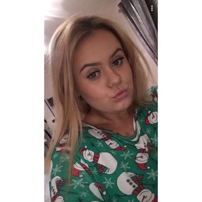 Profile Picture of BillieMaloney_xo (@BillieMaloney_x) on Twitter