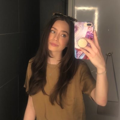 Profile Picture of Emma Thornton (@lemma_nicole) on Twitter