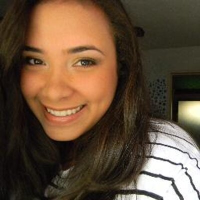 Profile Picture of Rebeca Perez (@RebeAndreina17) on Twitter