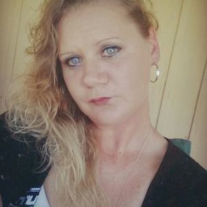 Profile Picture of Renae Hughes (@HughesRenae) on Twitter