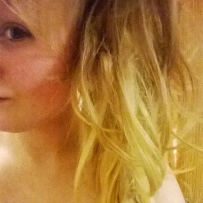 Profile Picture of Jenna Bradley (@jennabradley18) on Twitter
