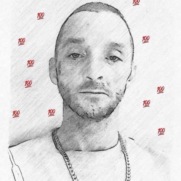 Profile Picture of Eric Tanner (@eric6751) on Poshmark