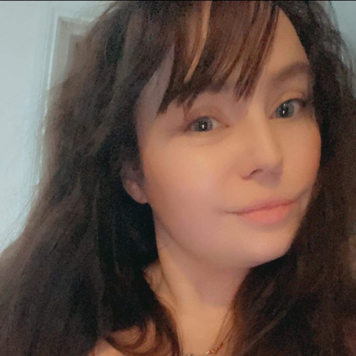 Profile Picture of Beth (@craighoulbrook8) on Tiktok