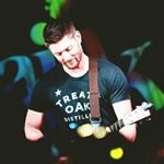 Profile Picture of Lacey (@jensengetstheimpala) on Instagram