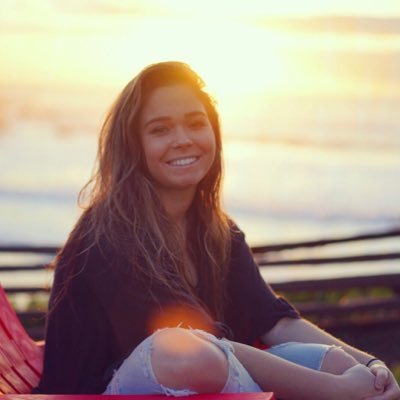 Profile Picture of Alex Herbick (@alexroseherbick) on Twitter