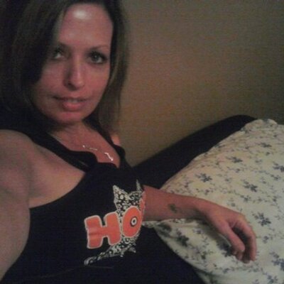 Profile Picture of Shelly Farmer (@shellyfarmer40) on Twitter