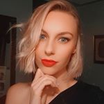 Profile Picture of Julie 🌹 (@julie__petitpas) on Instagram