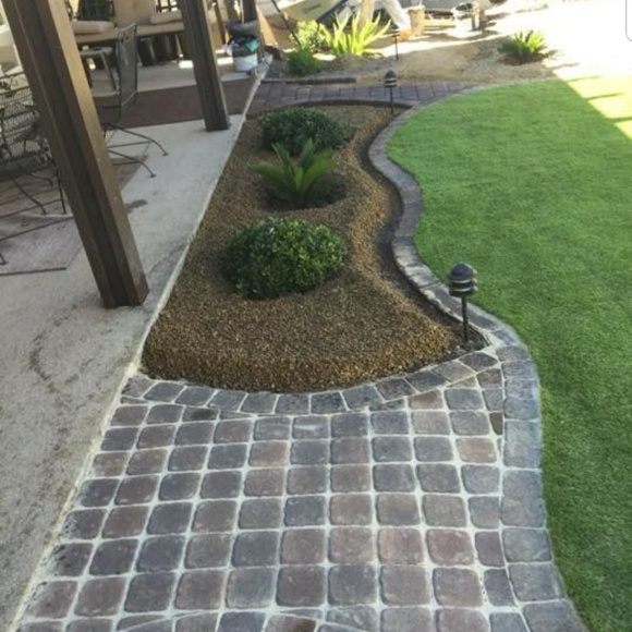 Profile Picture of Kim Goforth (@kimdg) on Poshmark