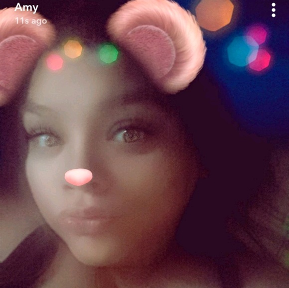 Profile Picture of Amy Singh (@913mamacita) on Poshmark