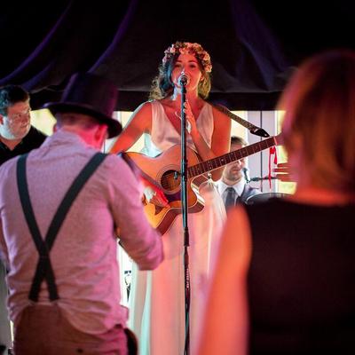 Profile Picture of Jess Storch (@JessBannister90) on Twitter