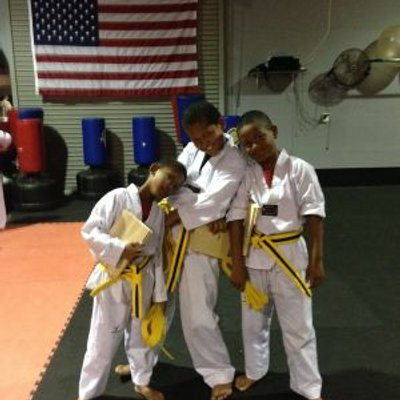 Profile Picture of Michael Castile (@makemyself) on Twitter