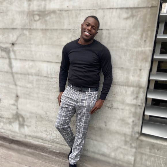 Profile Picture of Dominic Waring (@drahjee) on Poshmark