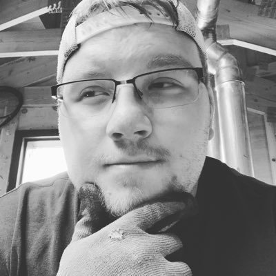 Profile Picture of The Moose (@sean_snegirev) on Twitter