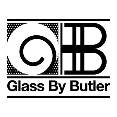 Profile Picture of Jennifer Hackett (@glassbybutler) on Twitter