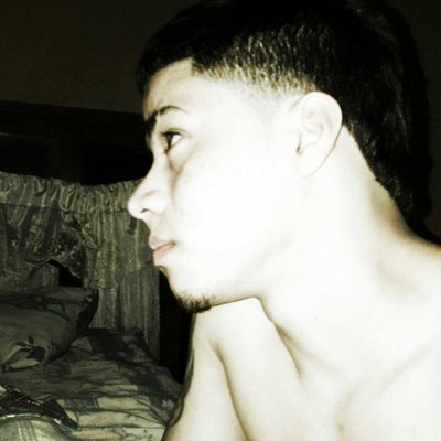 Profile Picture of Christopher Angulo (@DivinoChris) on Twitter