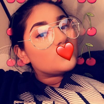 Profile Picture of Evelynn Jimenez (@lynn_jimenez15) on Twitter