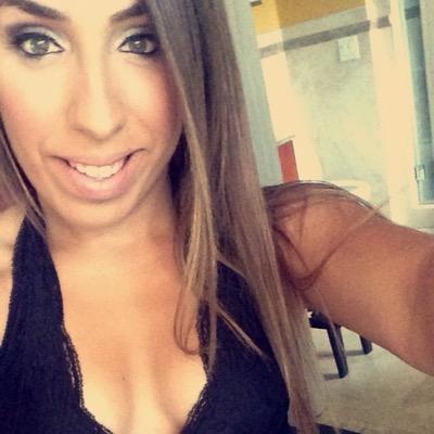 Profile Picture of Erica Martin-Hidalgo (@ericaamh) on Twitter