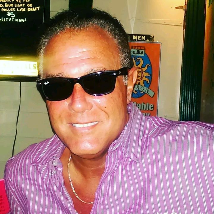 Profile Picture of Bob Siegel (@bob.siegel) on Tiktok