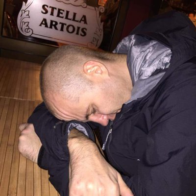 Profile Picture of Jay McVey (@Henry8fox) on Twitter