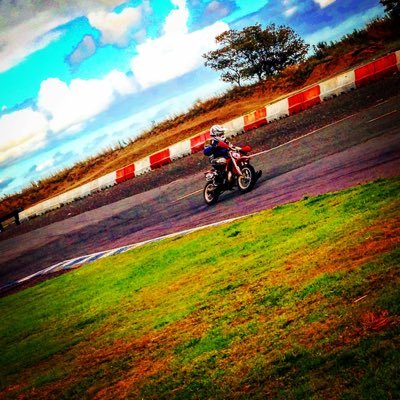 Profile Picture of Scott Mowbray (@Mowbray04) on Twitter