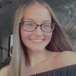 Profile Picture of Larisa Perry (@_larisa_marie) on Instagram