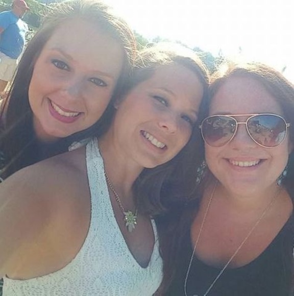 Profile Picture of Shannon Behm (@shannonbehm) on Poshmark