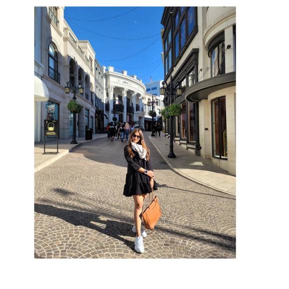 Profile Picture of Nehali Kapadia (@nehalikapadia91) on Poshmark