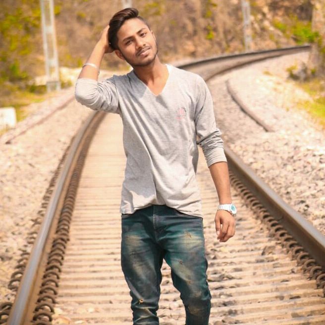 Profile Picture of vishal gupta (@vishal_07z) on Tiktok