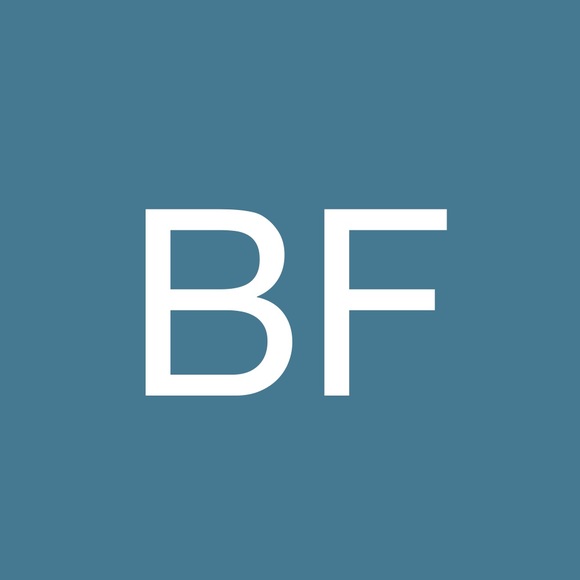 Profile Picture of Benjamin Friedenson (@foodbag40) on Poshmark