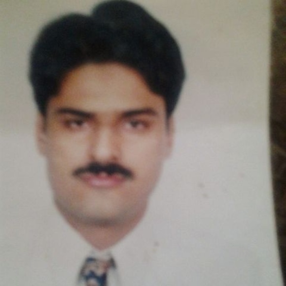 Profile Picture of Munawar Ahmad (@ahmadmunawer) on Poshmark