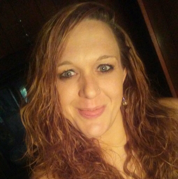 Profile Picture of Matthew Hinchee (@matthinchee) on Poshmark