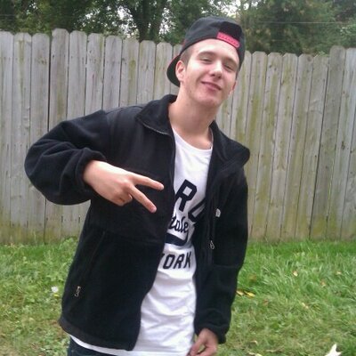 Profile Picture of Jesse Brockman (@jrockbrockman) on Twitter