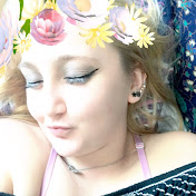 Profile Picture of Savannah Horton (@cleopups) on Youtube