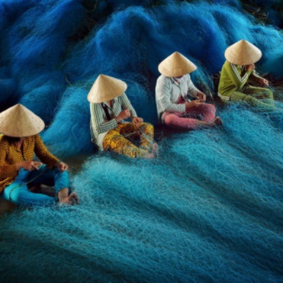 Profile Picture of Yene T (@yene40) on Poshmark