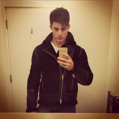 Profile Picture of Bob Hanks (@Hanks9Bob) on Twitter