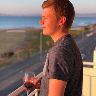 Profile Picture of Viktor Coen (@viktor.coen.5) on Facebook