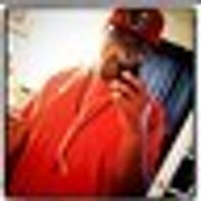 Profile Picture of Brad Piff BSM (@Caroll_njw) on Twitter