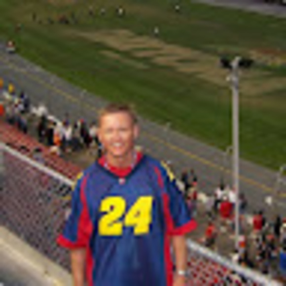 Profile Picture of Wayne Barron (@waynebarron10) on Poshmark
