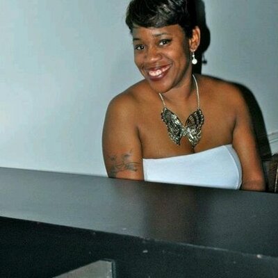 Profile Picture of Yolanda Moore (@sassiebfly1) on Twitter