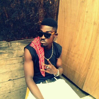 Profile Picture of John Zola Hinson (@zola9919) on Twitter