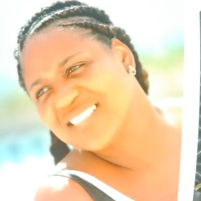 Profile Picture of Vivian Neal (@vivianneal73) on Twitter