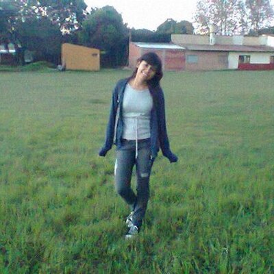 Profile Picture of Paola Esquivel (@PaoooEsther) on Twitter