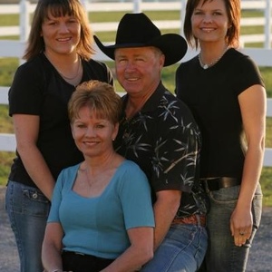 Profile Picture of Kim Bendickson (@kimandvaughna) on Myspace