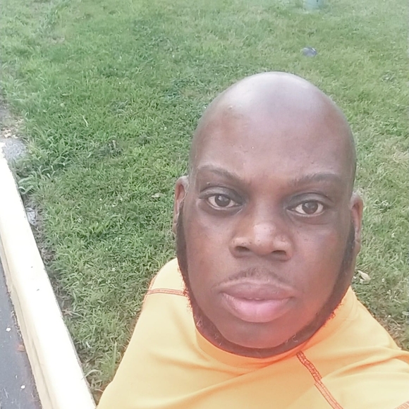 Profile Picture of Ron Stringfellow (@raws713) on Poshmark
